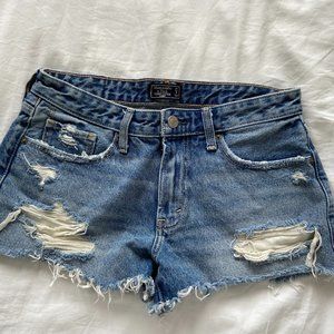 Abercombie & Fitch Harper Low Rise Short - Size 27/4